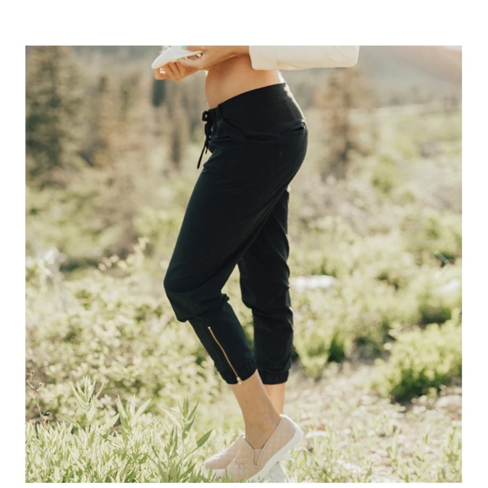 Albion Fit Jetsetter Joggers Black